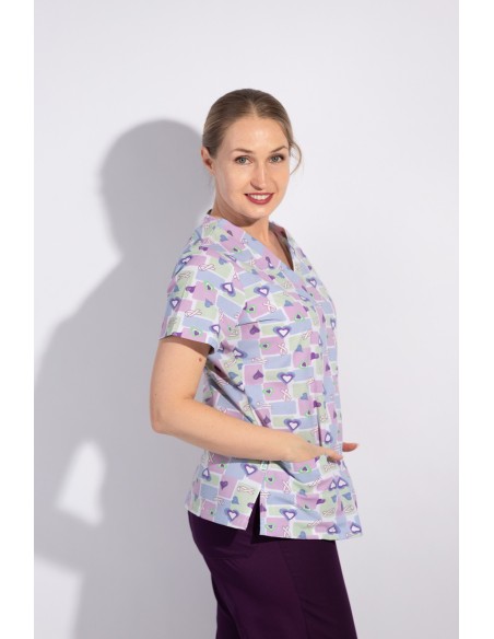 Дамска вталена туника за работа модел BAMBINA (панделки и сърца)