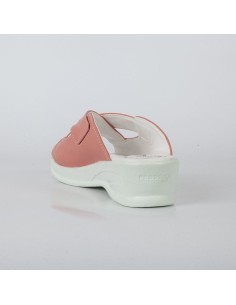 Летни дамски медицински чехли модел 5040 2