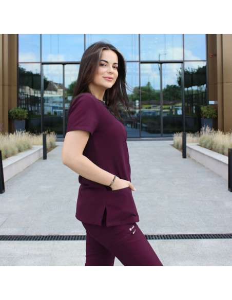 Медицински комплект BELLA - виненочервен