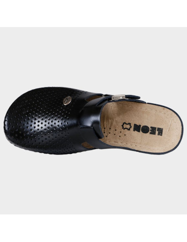 Дамско медицинско сабо LEON BLACK