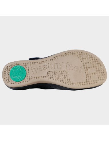 Дамско медицинско сабо LEON BLACK