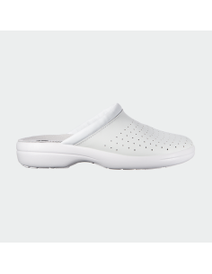 Мъжко медицинско сабо AERIAL – бяло